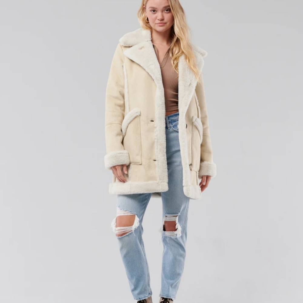 Hollister Cream Shearling-Lined Coat